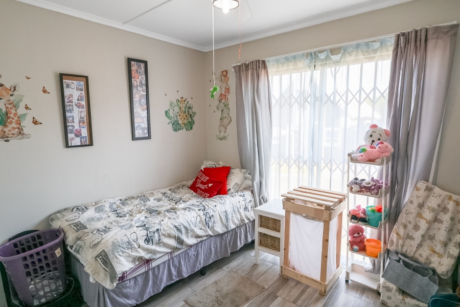 To Let 2 Bedroom Property for Rent in Sunnyridge Eastern Cape